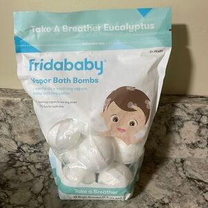 Frida baby Eucalyptus natural vapor bath bombs 10ct. NEW
